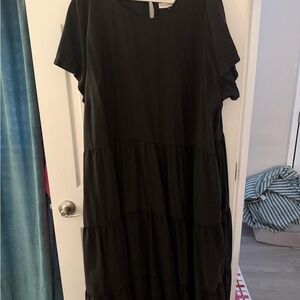 Tradlands Classic Black Midi Dress